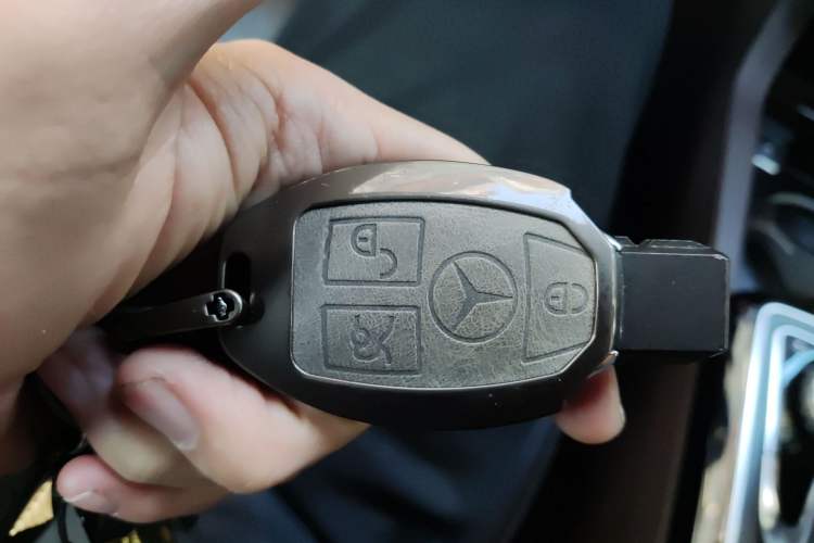 Used Mercedes-Benz GLS 2018 GLS 400 4MATIC Dynamic Model Vehicle Key