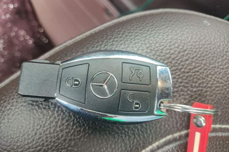 Used Mercedes-Benz GLS 2018 GLS 320 4MATIC Vehicle Key