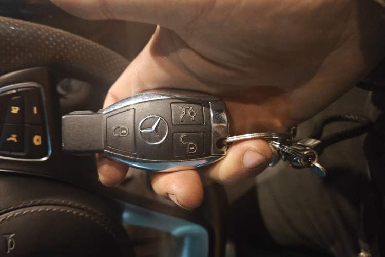 Used Mercedes-Benz GLS 2018 Refreshed GLS 400 4MATIC Dynamic Edition Vehicle Key