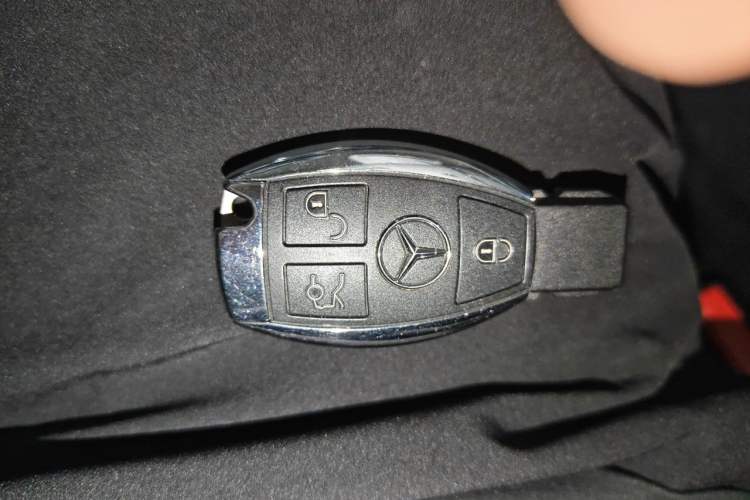 Used Mercedes-Benz GLS 2018 GLS 320 4MATIC Vehicle Key