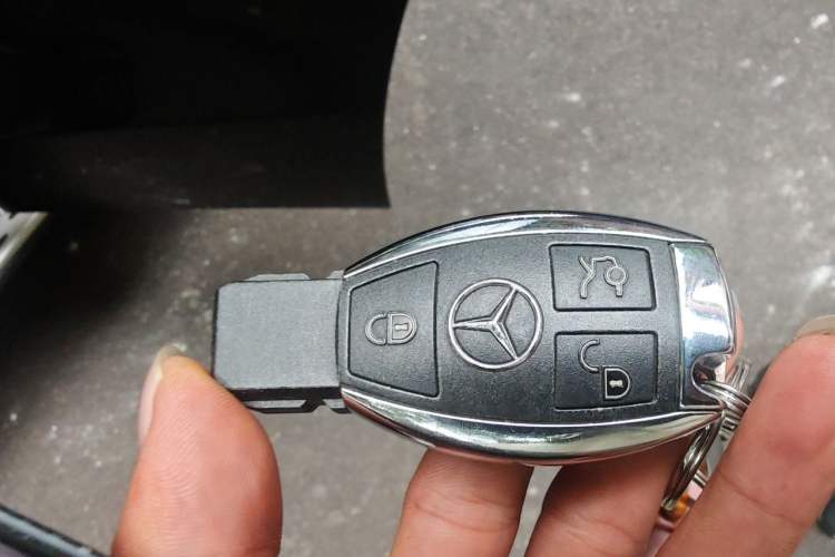 Used Mercedes-Benz GLS 2018 GLS 400 4MATIC Luxury Model Vehicle Key