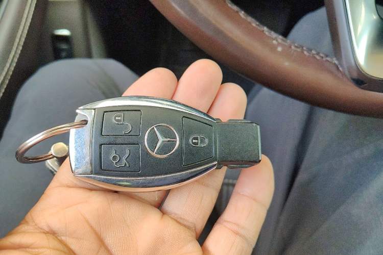 Used Mercedes-Benz GLS 2018 Facelift GLS 320 4MATIC Vehicle Key