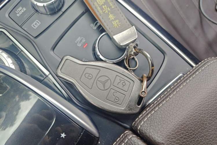Used Mercedes-Benz GLS 2018 GLS 400 4MATIC Dynamic Model Vehicle Key