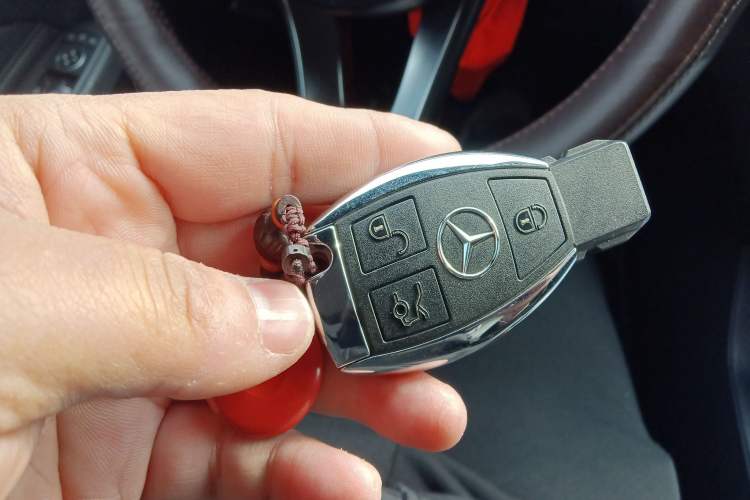 Used Mercedes-Benz GLS 2018 Refreshed GLS 400 4MATIC Dynamic Edition Vehicle Key