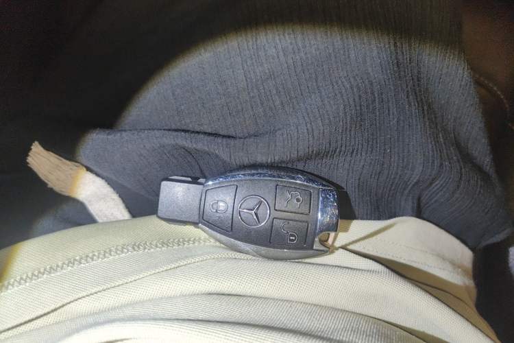 Used Mercedes-Benz GLS 2018 GLS 320 4MATIC Vehicle Key