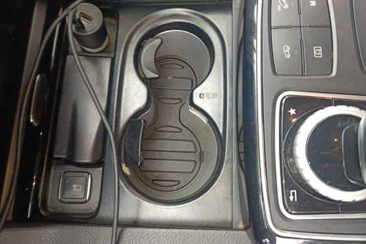 Used Mercedes-Benz GLS  Vehicle Key