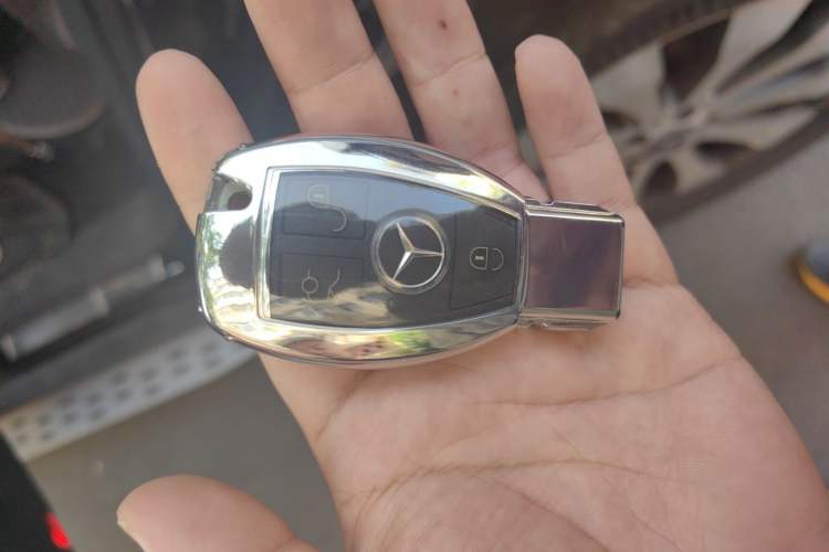 Used Mercedes-Benz GLS 2018 Refreshed GLS 400 4MATIC Dynamic Edition Vehicle Key