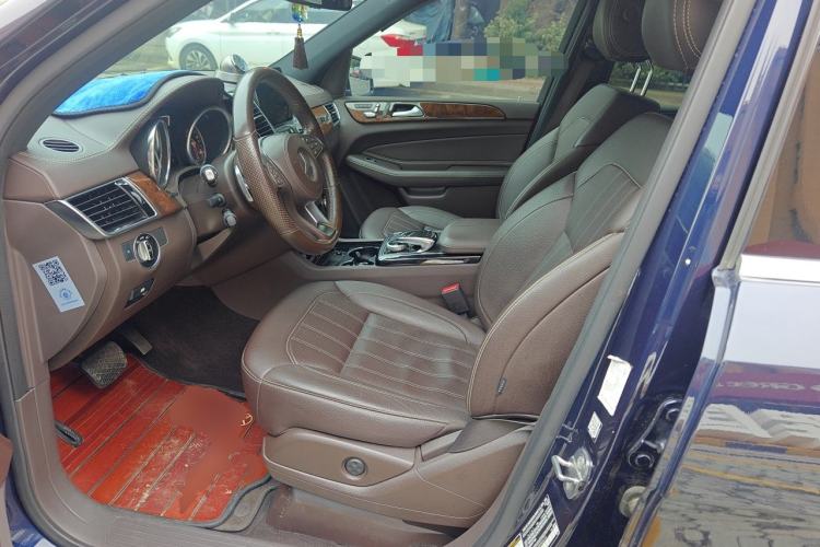 Used Mercedes-Benz GLS  Left Front Seat