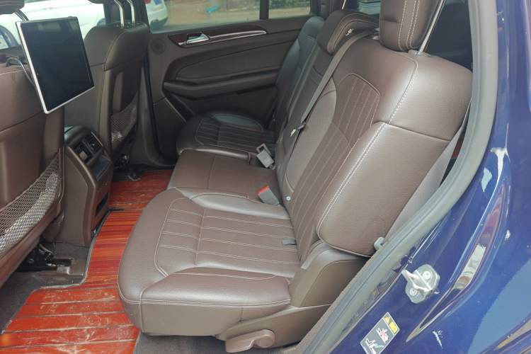 Used Mercedes-Benz GLS  Left Rear Seat