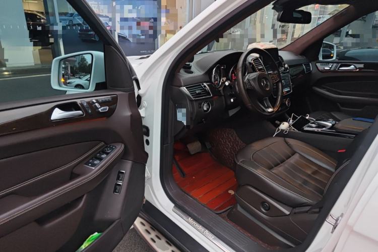 Used Mercedes-Benz GLS 2018 Refreshed GLS 400 4MATIC Dynamic Edition Driver Seat