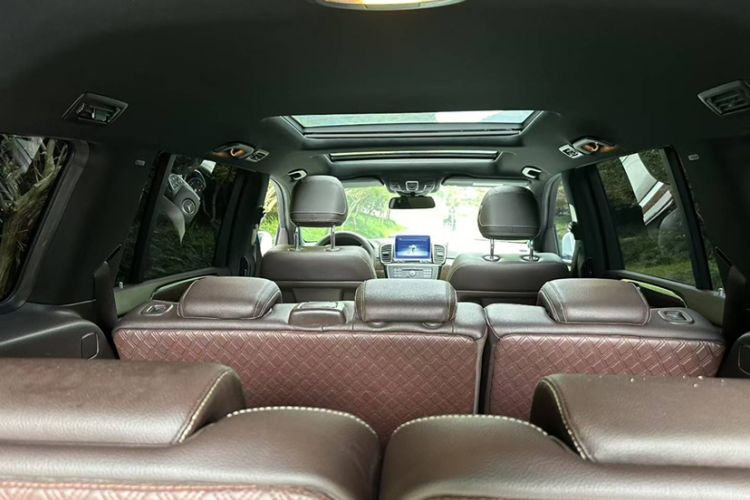 Used Mercedes-Benz GLS 2018 GLS 400 4MATIC Dynamic Model Interior 3