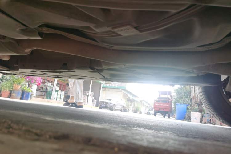 Used Mercedes-Benz GLS  Chassis Rear Left