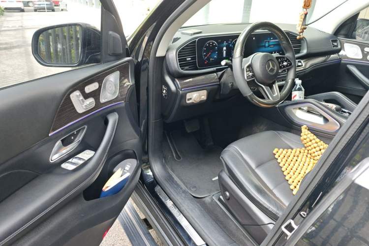 Used Mercedes-Benz GLS  Driver Seat