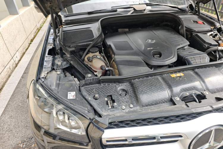Used Mercedes-Benz GLS  Engine Bay Right