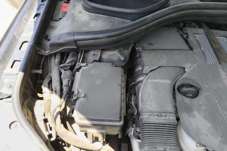 Used Mercedes-Benz GLS 2019 GLS 400 4MATIC Dynamic Edition Prestige Model Engine Bay Right