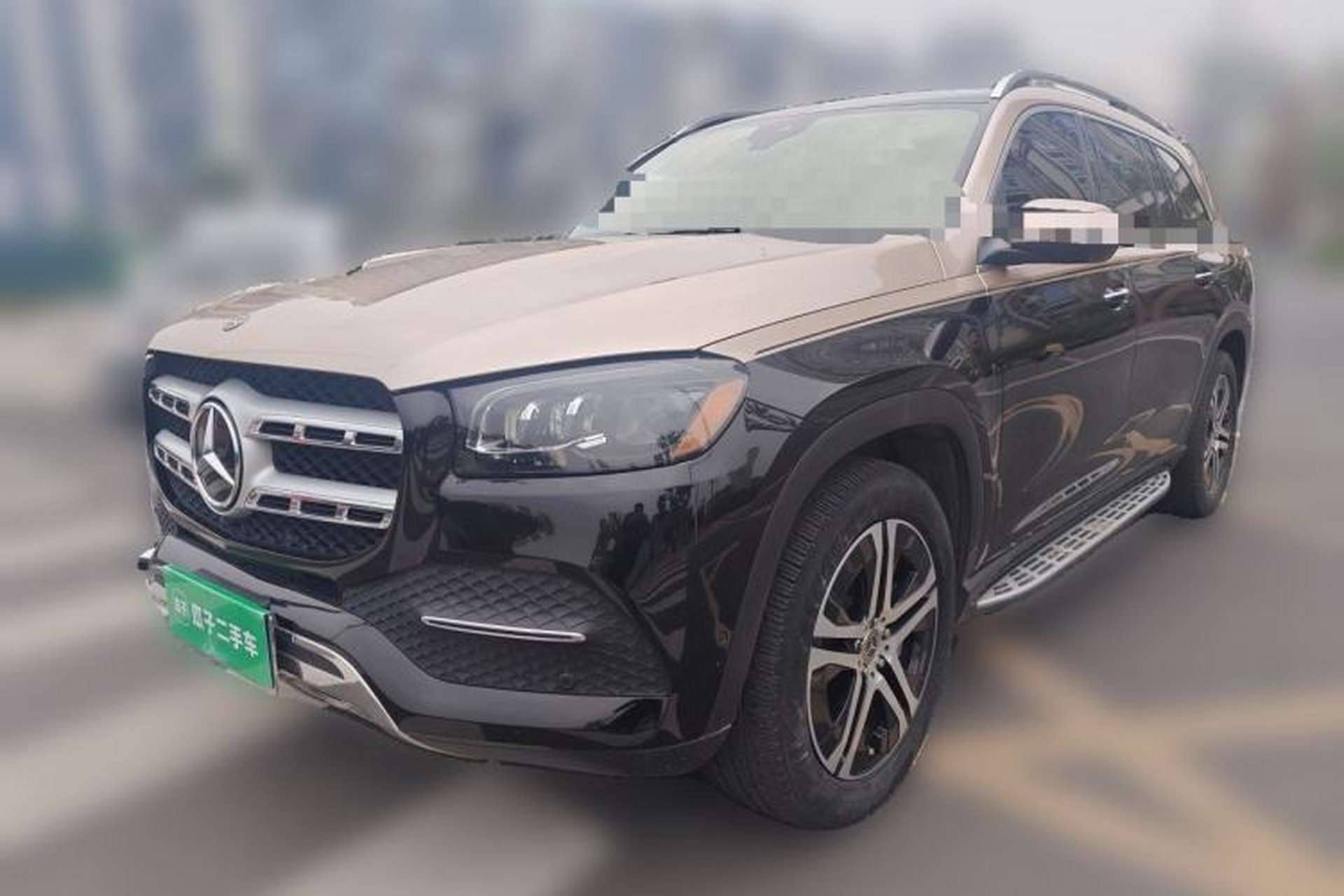 Used Mercedes-Benz GLS  Front Left 45 Deg