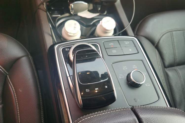 Used Mercedes-Benz GLS  Gear Lever