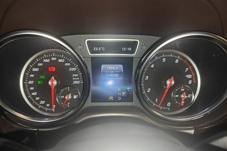 Used Mercedes-Benz GLS 2019 GLS 400 4MATIC Dynamic Edition Prestige Model Instrument Cluster