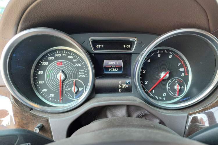 Used Mercedes-Benz GLS 2019 GLS 400 4MATIC Dynamic Edition Prestige Model Instrument Cluster