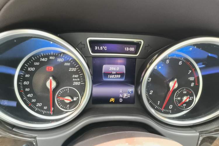 Used Mercedes-Benz GLS 2019 GLS 400 4MATIC Dynamic Edition Prestige Model Instrument Cluster
