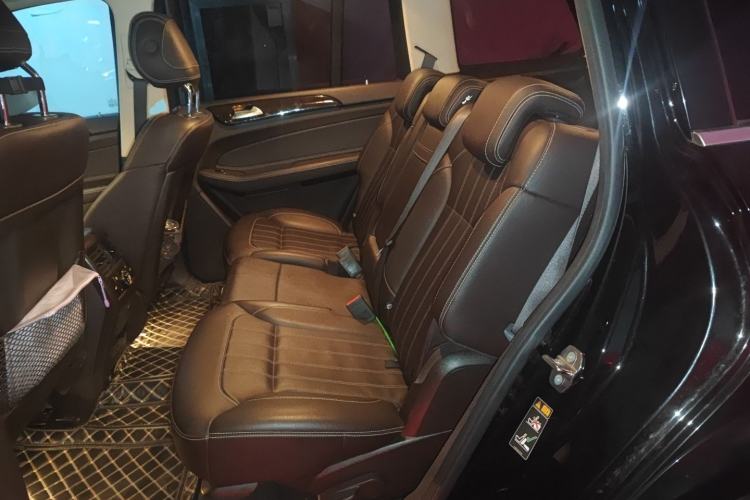 Used Mercedes-Benz GLS 2019 GLS 400 4MATIC Dynamic Edition Prestige Model Left Rear Seat