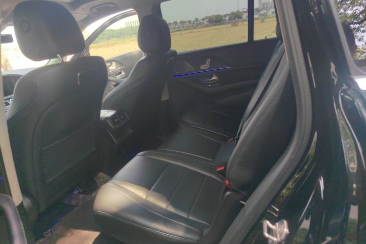 Used Mercedes-Benz GLS  Left Rear Seat