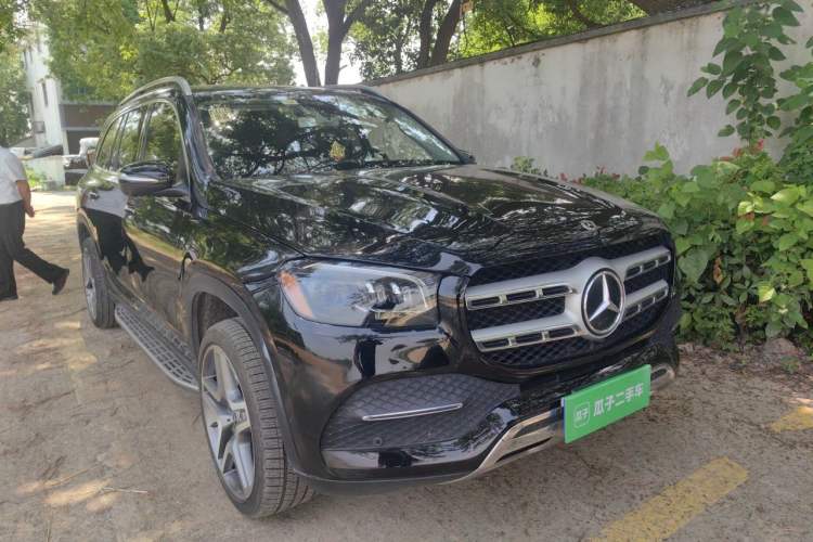 Used Mercedes-Benz GLS  Right Front Headlight