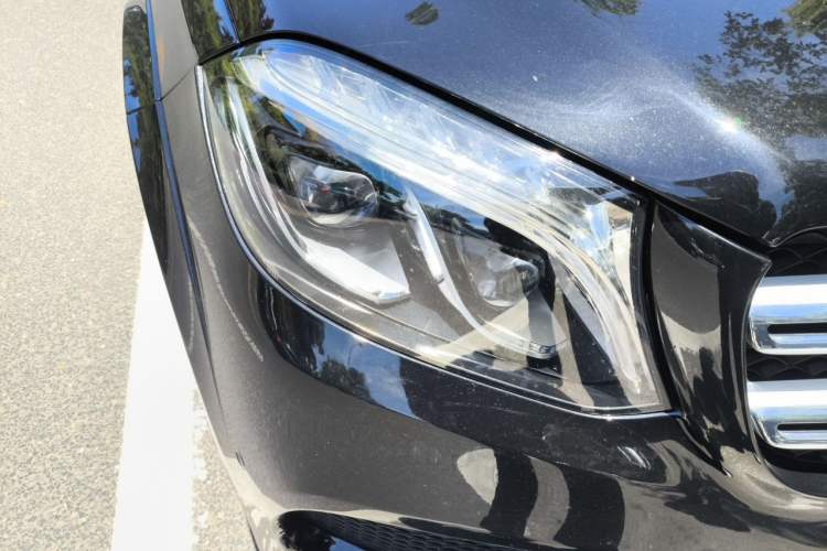 Used Mercedes-Benz GLS 2019 GLS 400 4MATIC Dynamic Edition Prestige Model Right Front Headlight