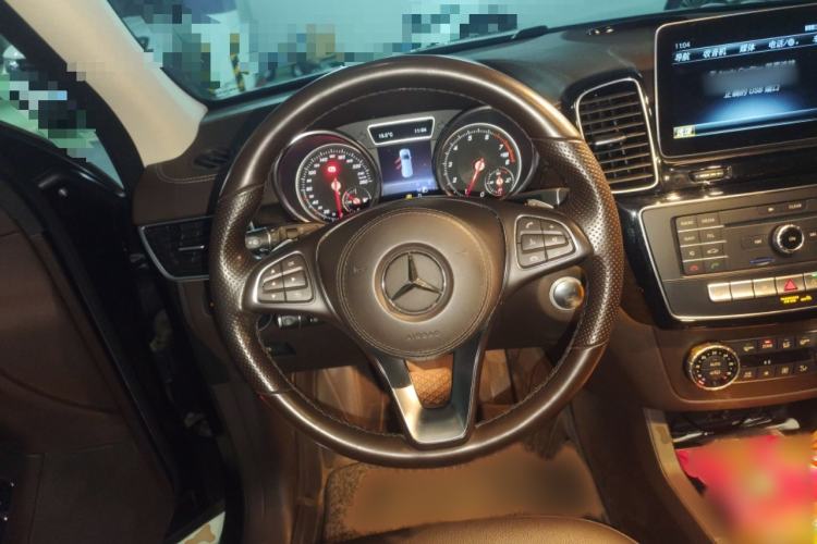 Used Mercedes-Benz GLS 2019 GLS 400 4MATIC Dynamic Edition Prestige Model Steering Wheel