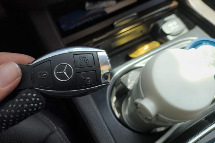 Used Mercedes-Benz GLS 2019 GLS 400 4MATIC Dynamic Edition Prestige Model Vehicle Key