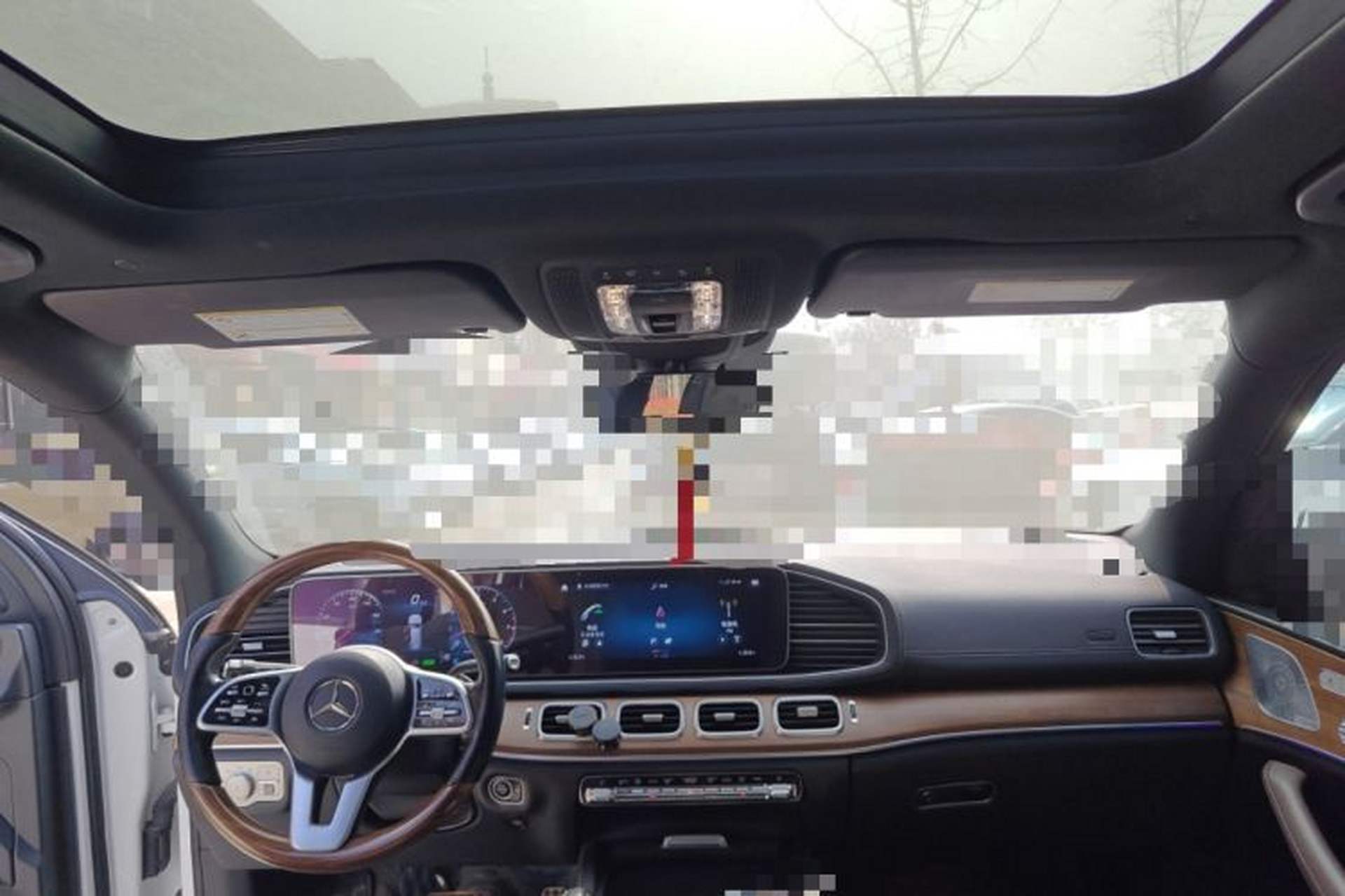 Used Mercedes-Benz GLS  Headliner