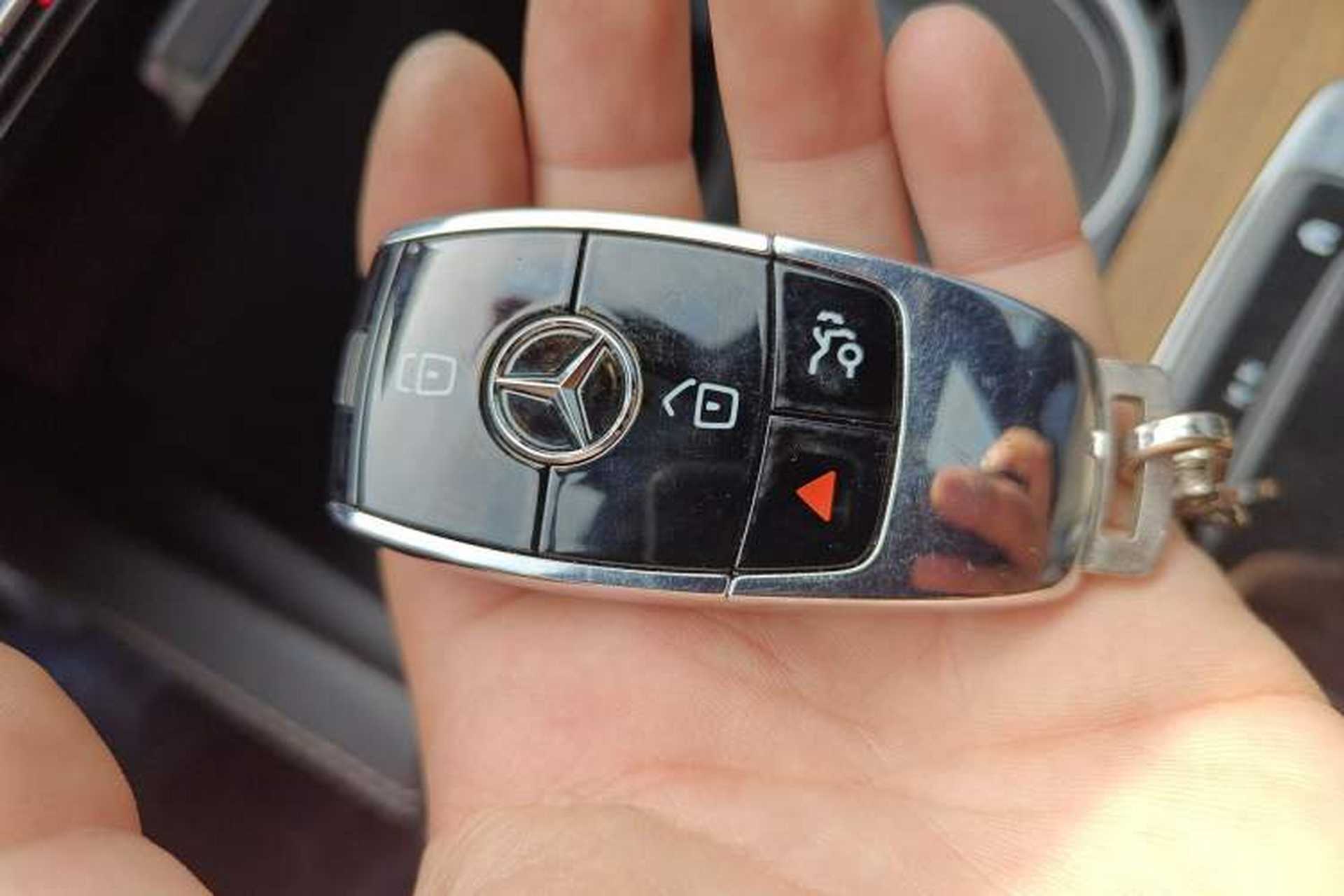Used Mercedes-Benz GLS  Vehicle Key