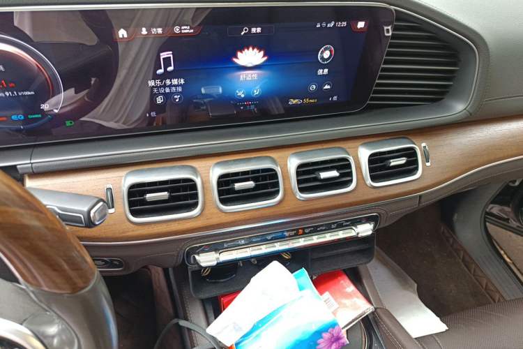 Used Mercedes-Benz GLS 2020 GLS 450 4MATIC Luxury Model Audio And AC Panel