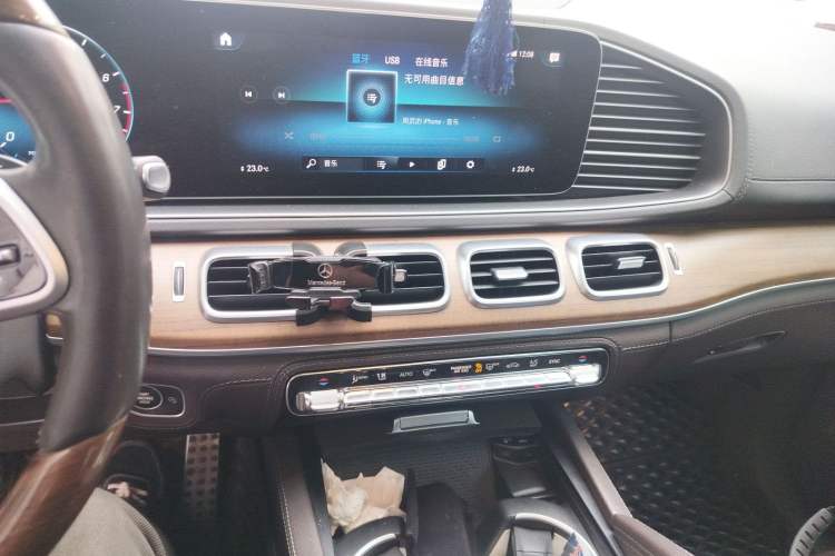 Used Mercedes-Benz GLS 2020 GLS 450 4MATIC Luxury Model Audio And AC Panel