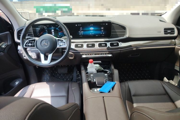 Used Mercedes-Benz GLS 2020 GLS 450 4MATIC Dynamic Edition Center Console