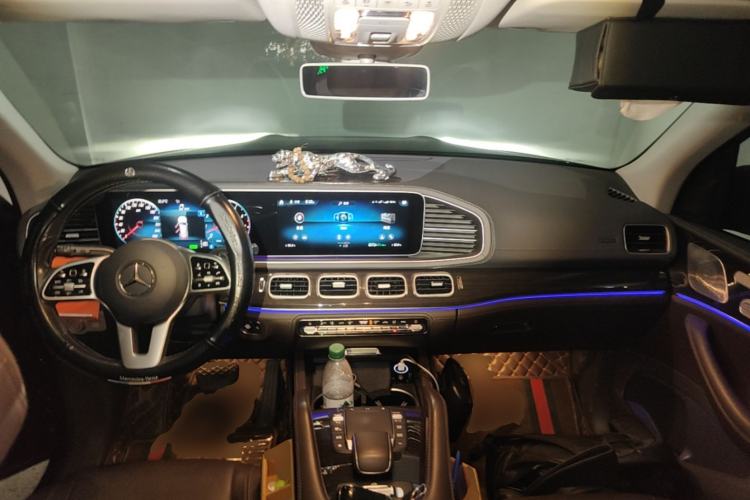 Used Mercedes-Benz GLS 2020 GLS 450 4MATIC Dynamic Edition Center Console