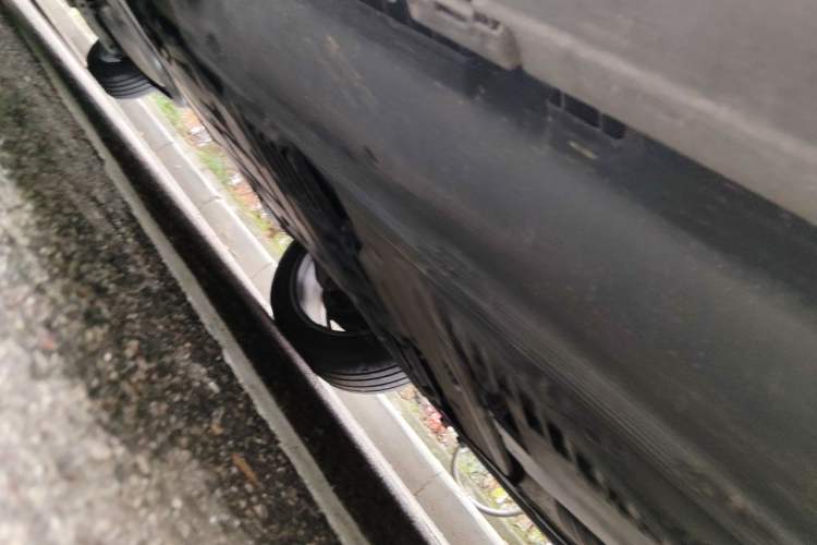 Used Mercedes-Benz GLS 2020 GLS 450 4MATIC Luxury Model Chassis Front Left