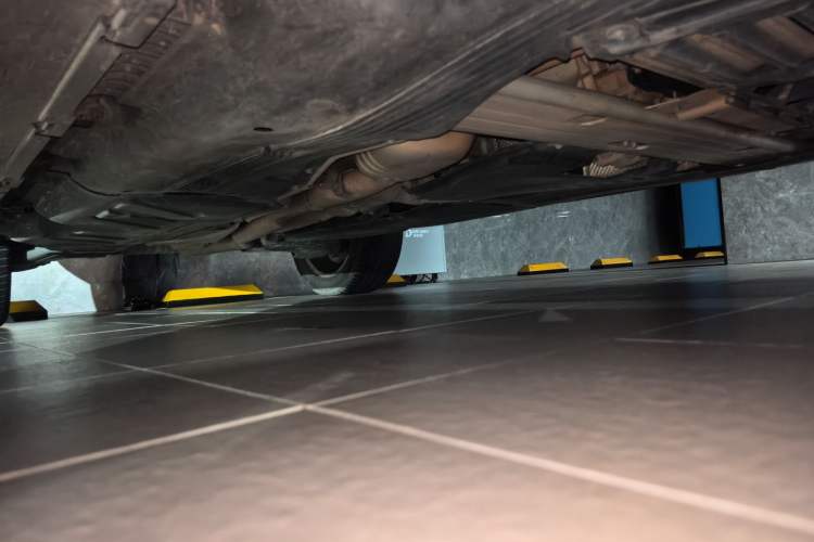 Used Mercedes-Benz GLS 2020 GLS 450 4MATIC Dynamic Edition Chassis Front Right