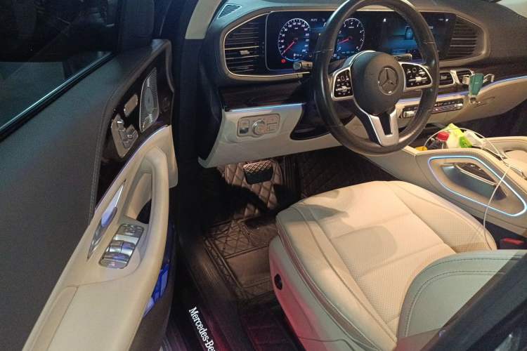 Used Mercedes-Benz GLS 2020 GLS 450 4MATIC Dynamic Edition Driver Seat