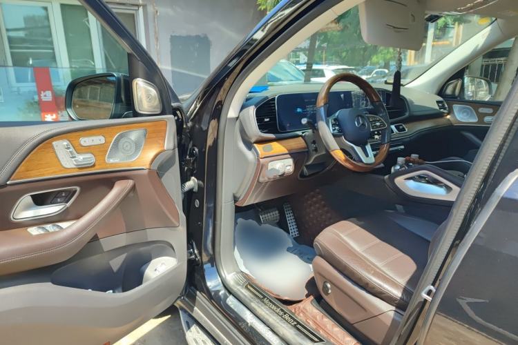 Used Mercedes-Benz GLS 2020 GLS 450 4MATIC Luxury Model Driver Seat