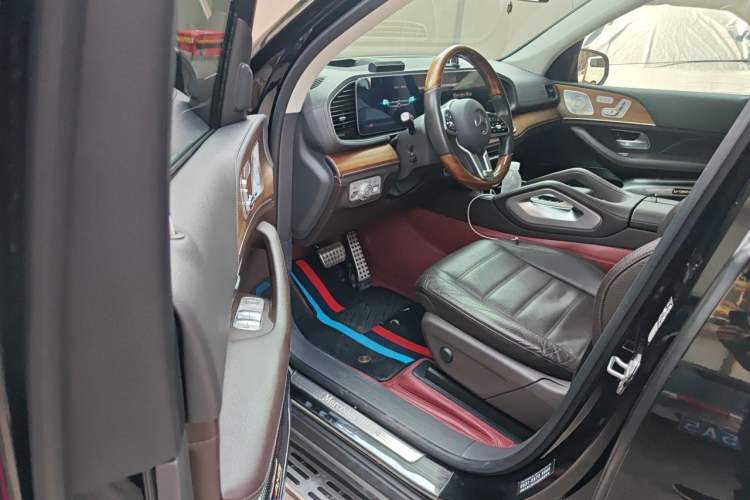 Used Mercedes-Benz GLS 2020 GLS 450 4MATIC Luxury Model Driver Seat