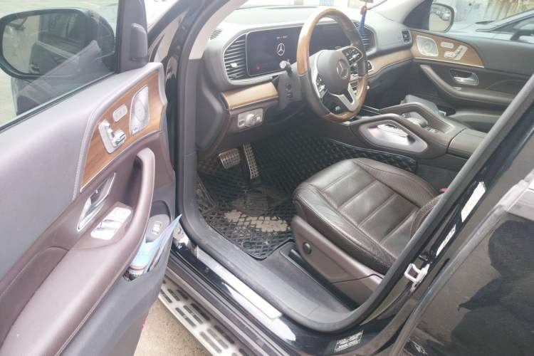 Used Mercedes-Benz GLS 2020 GLS 450 4MATIC Luxury Model Driver Seat