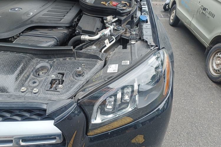 Used Mercedes-Benz GLS  Engine Bay Left