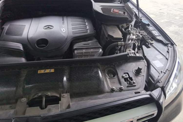 Used Mercedes-Benz GLS 2020 GLS 450 4MATIC Luxury Model Engine Bay Left
