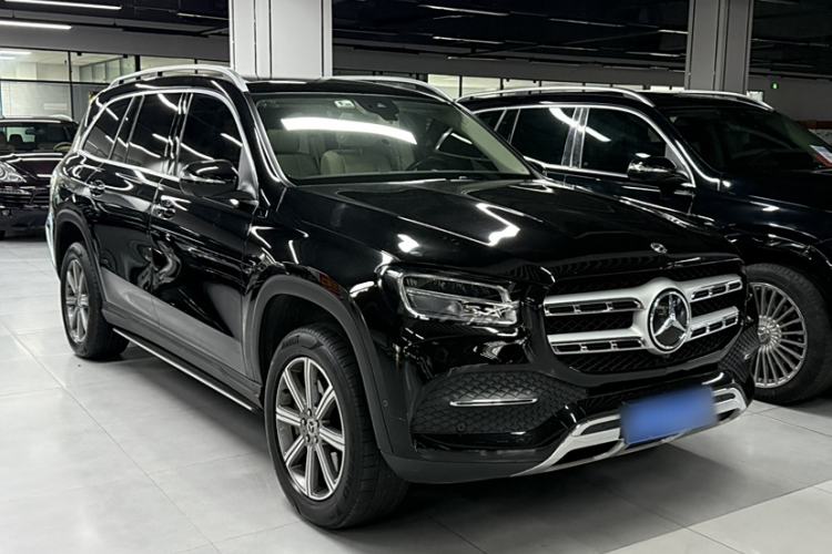 Used Mercedes-Benz GLS 2020 GLS 450 4MATIC Dynamic Edition Exterior 2