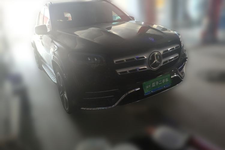 Used Mercedes-Benz GLS 2020 GLS 450 4MATIC Luxury Model Front Right 45 Deg
