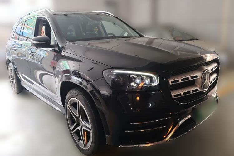Used Mercedes-Benz GLS 2020 GLS 450 4MATIC Luxury Model Front Right 45 Deg