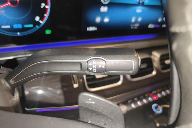 Used Mercedes-Benz GLS 2020 GLS 450 4MATIC Dynamic Edition Gear Lever