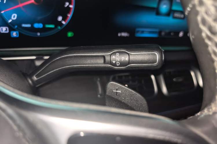 Used Mercedes-Benz GLS 2020 GLS 450 4MATIC Dynamic Edition Gear Lever