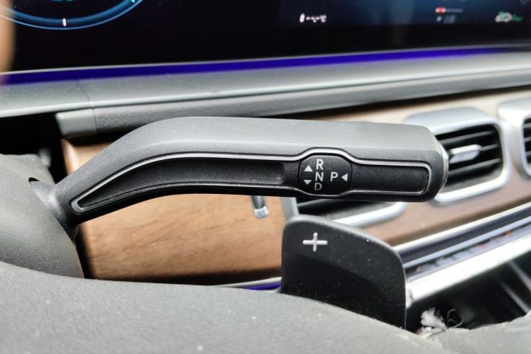 Used Mercedes-Benz GLS 2020 GLS 450 4MATIC Luxury Model Gear Lever